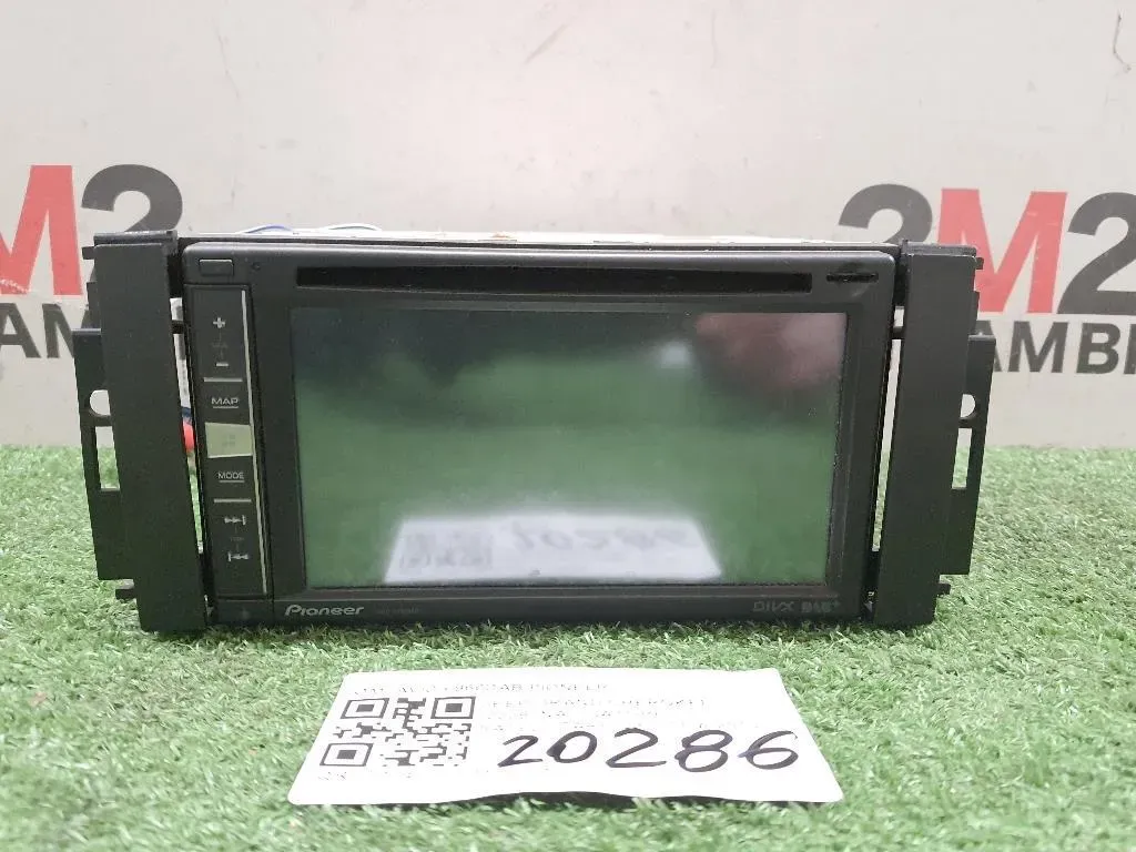 Navigatore Satellitare AVIC F960DAB PIONEER Jeep Grand Cherokee III 2005