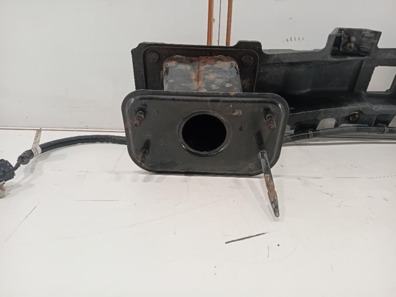 Traversa Paraurti ANT 78844-35000 Ssangyong Tivoli 2015