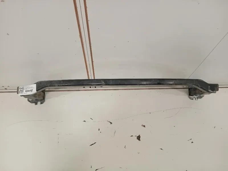 Traversa Paraurti ANT TRAVERSA PARAURTI ANT Ssangyong Tivoli 2015