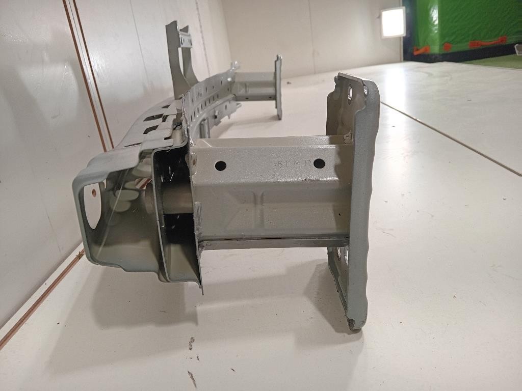 Traversa Paraurti ANT 5827054P00000 Suzuki Vitara II 2015