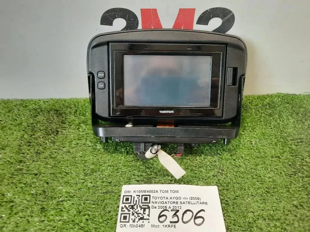 Navigatore Satellitare K10ME4002A TOMTOM COMPLETO Toyota AYGO I 2005