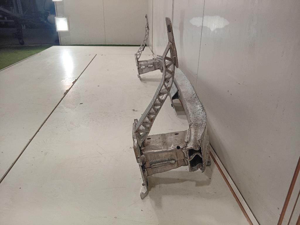 Traversa Paraurti ANT 5K0807109K Volkswagen GOLF VI 2009