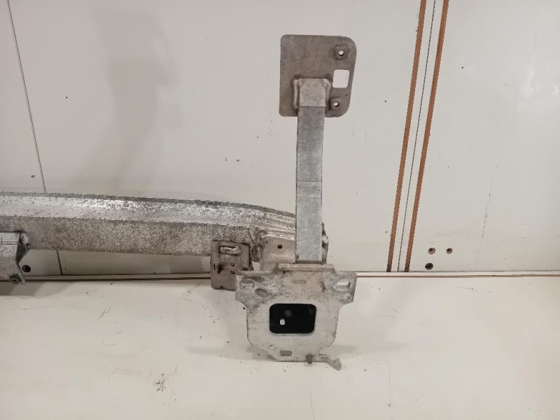 Traversa Paraurti ANT 5K0807109K Volkswagen GOLF VI 2009