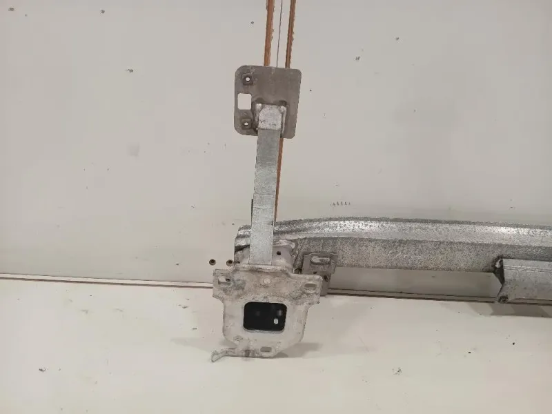 Traversa Paraurti ANT 5K0807109K Volkswagen GOLF VI 2009