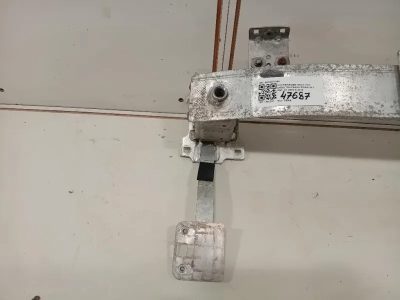 Traversa Paraurti ANT 5K0807109K Volkswagen GOLF VI 2009