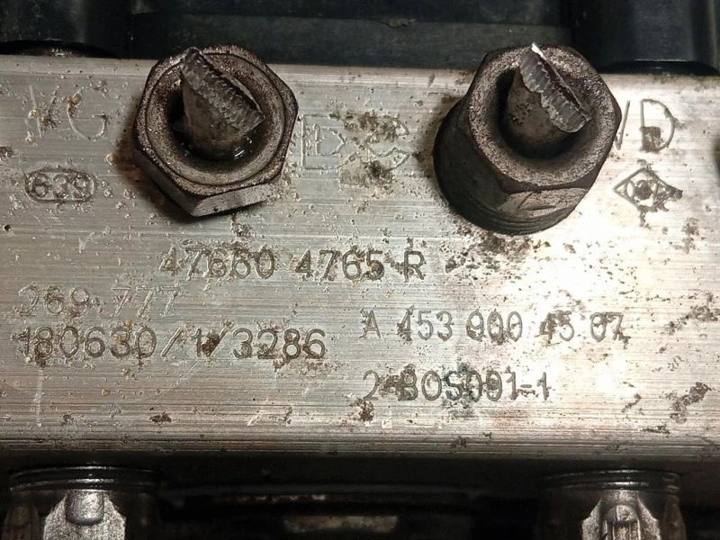 Pompa ABS ANT 476604765R Smart Forfour 453 2015