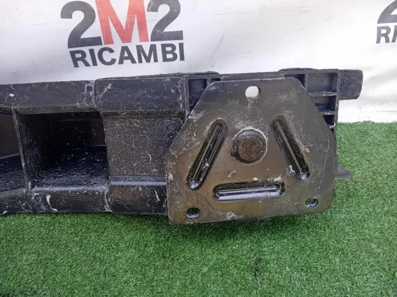 Traversa Paraurti POST 51813036 Alfa Romeo Giulietta 2010