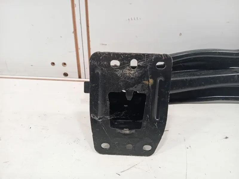 Traversa Paraurti POST 82A307309 Audi A1 GBH Allstreet 2022