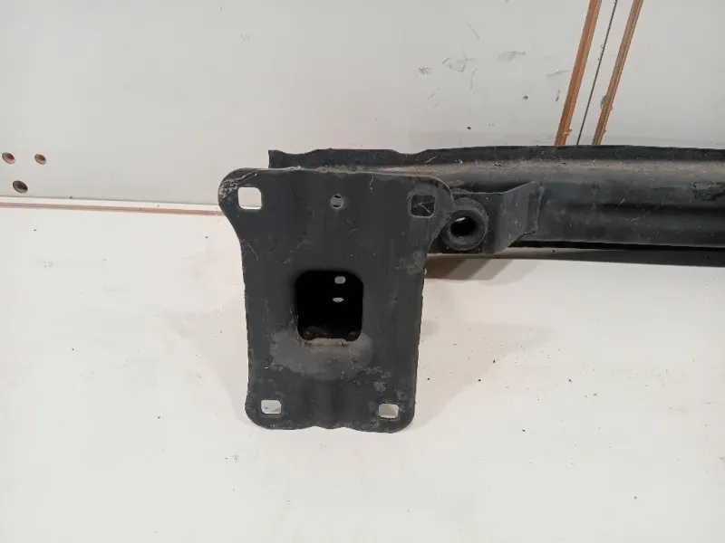 Traversa Paraurti POST 8V4807309 Audi A3 8VA Sportback 2012