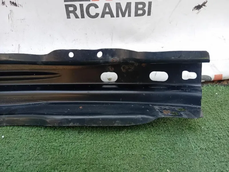 Traversa Paraurti POST 8T0807313 Audi A4 8K2 2008