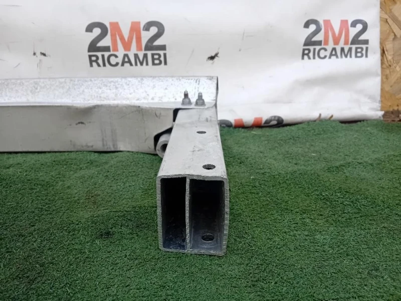 Traversa Paraurti POST 8R0807313A Audi Q5 8RB 2009