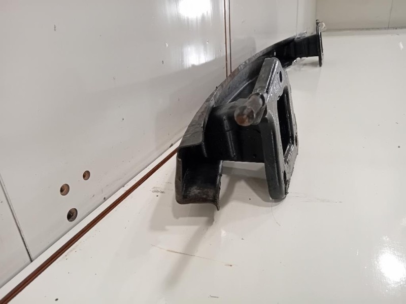 Traversa Paraurti POST 51127192408 Bmw Serie 1 E82 Coupe 2005