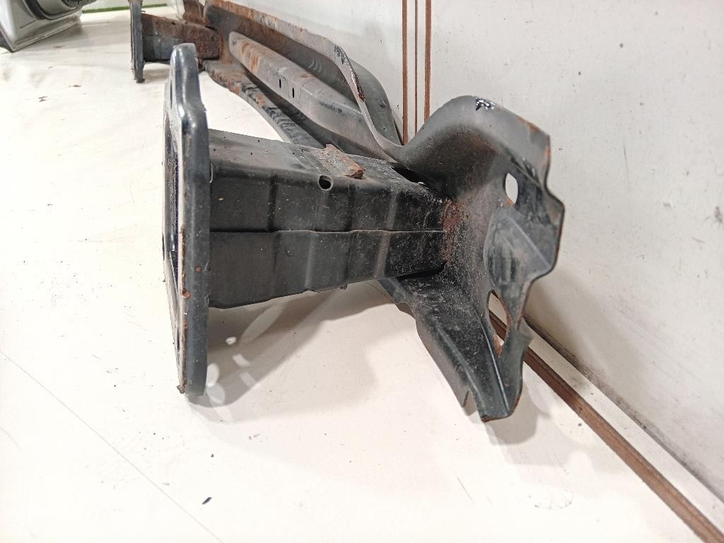 Traversa Paraurti POST 51122990162 Bmw X1 E84 2010