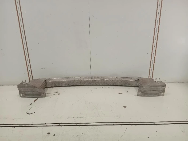 Traversa Paraurti POST 12782112 Chevrolet Orlando 2011