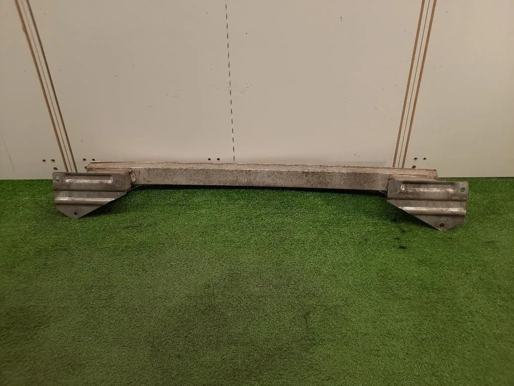 Traversa Paraurti POST 12782112 Chevrolet Orlando 2011