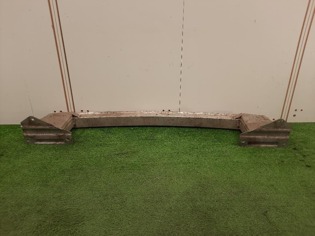 Traversa Paraurti POST 12782112 Chevrolet Orlando 2011