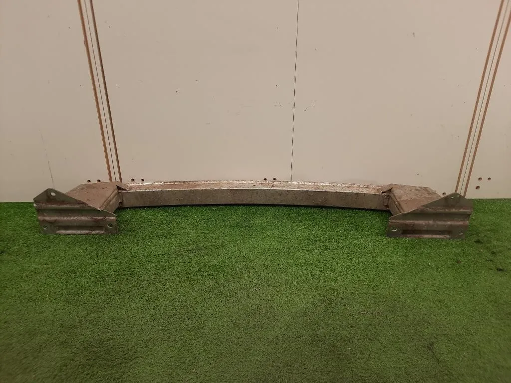 Traversa Paraurti POST 12782112 Chevrolet Orlando 2011