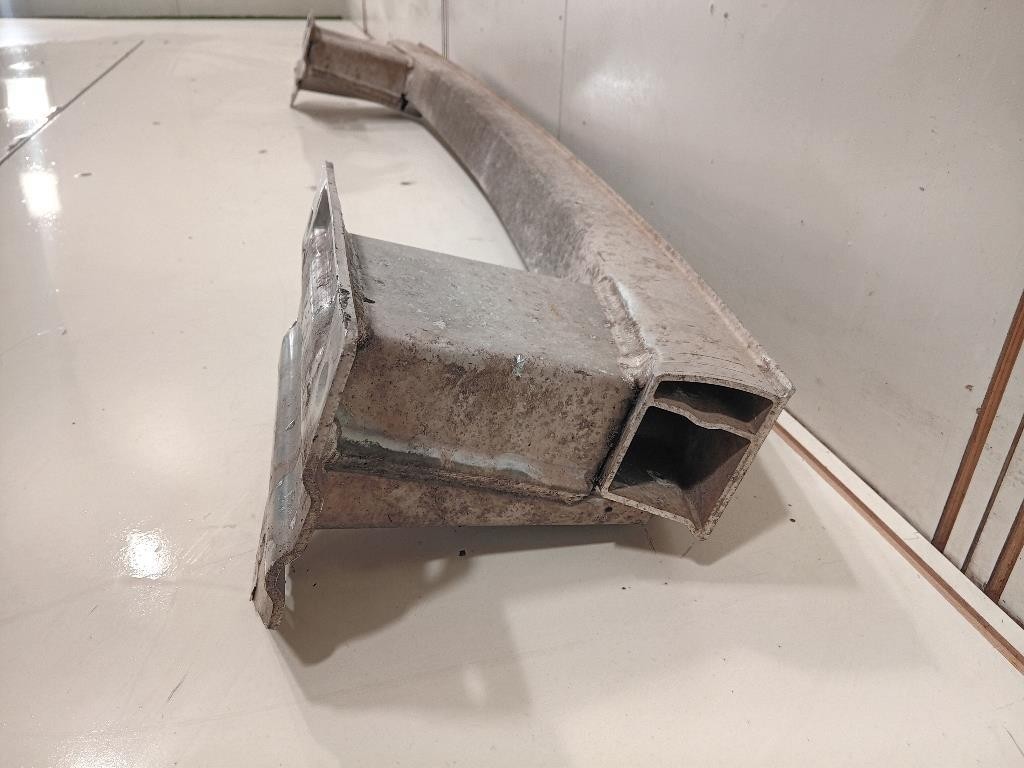 Traversa Paraurti POST 12782112 Chevrolet Orlando 2011