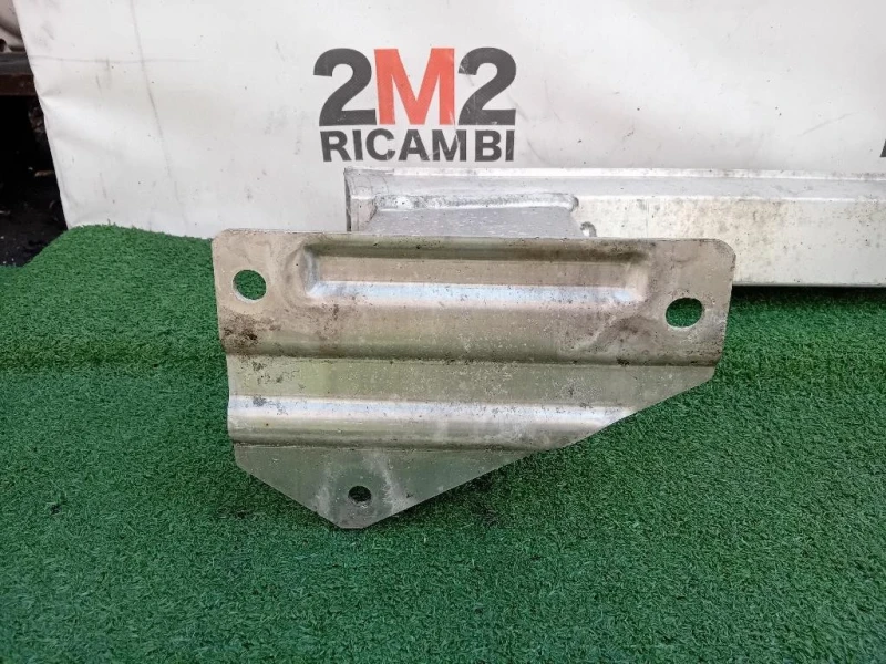 Traversa Paraurti POST TRAVERSA PARAURTI POST Chevrolet Orlando 2011