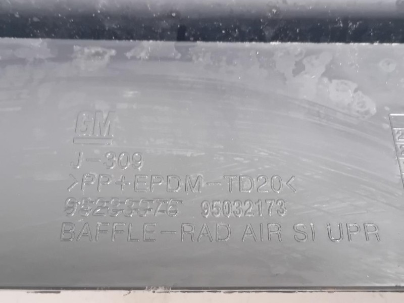 Traversa Paraurti POST 12782112 Chevrolet Orlando 2011