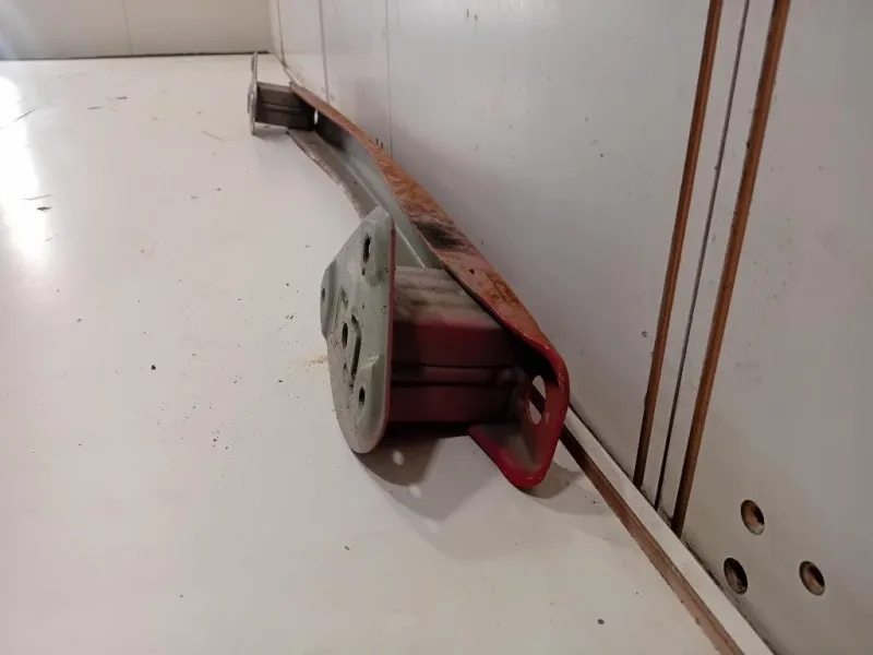 Traversa Paraurti POST B000813880 Citroen C1 II 2014