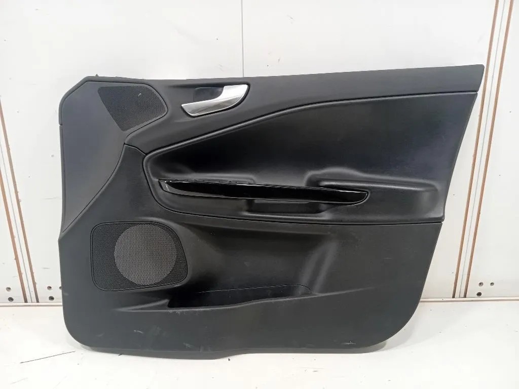 Pannello Rivestimento Porta ANT DX PANNELLO RIVESTIMENTO PORTA ANT DX Alfa Romeo Giulietta 2010
