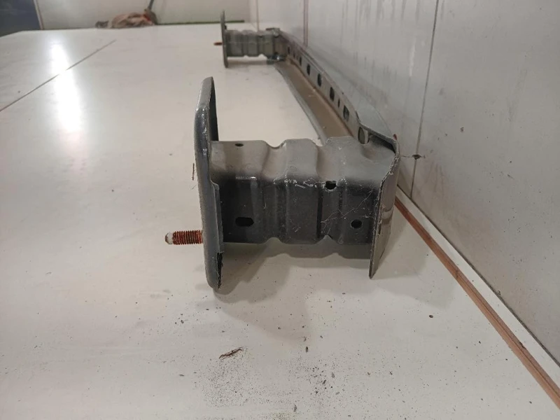 Traversa Paraurti POST 51858828 Fiat Punto III 2012