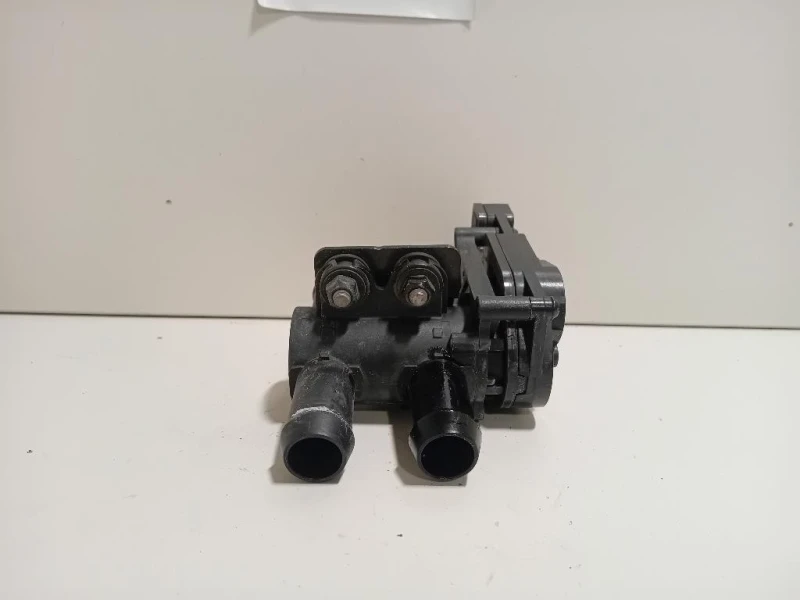 Pompa Acqua LX618C605HPV Ford KUGA III 2020