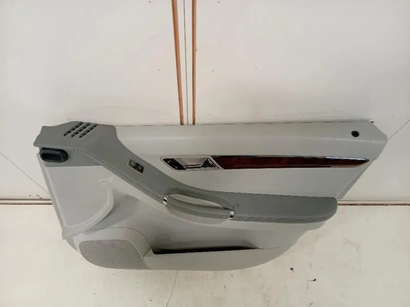 Pannello Rivestimento Porta ANT DX PANNELLO RIVESTIMENTO PORTA ANT DX Mercedes Classe R W251 2006
