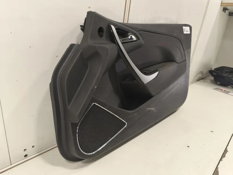 Pannello Rivestimento Porta ANT DX PANNELLO RIVESTIMENTO PORTA ANT DX Opel Astra J GTC 2010