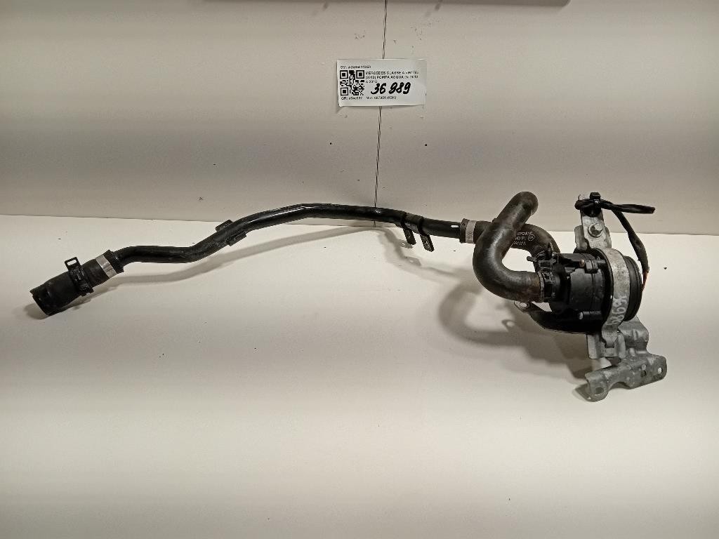 Pompa Acqua A2465011358 Mercedes Classe A W176 2013