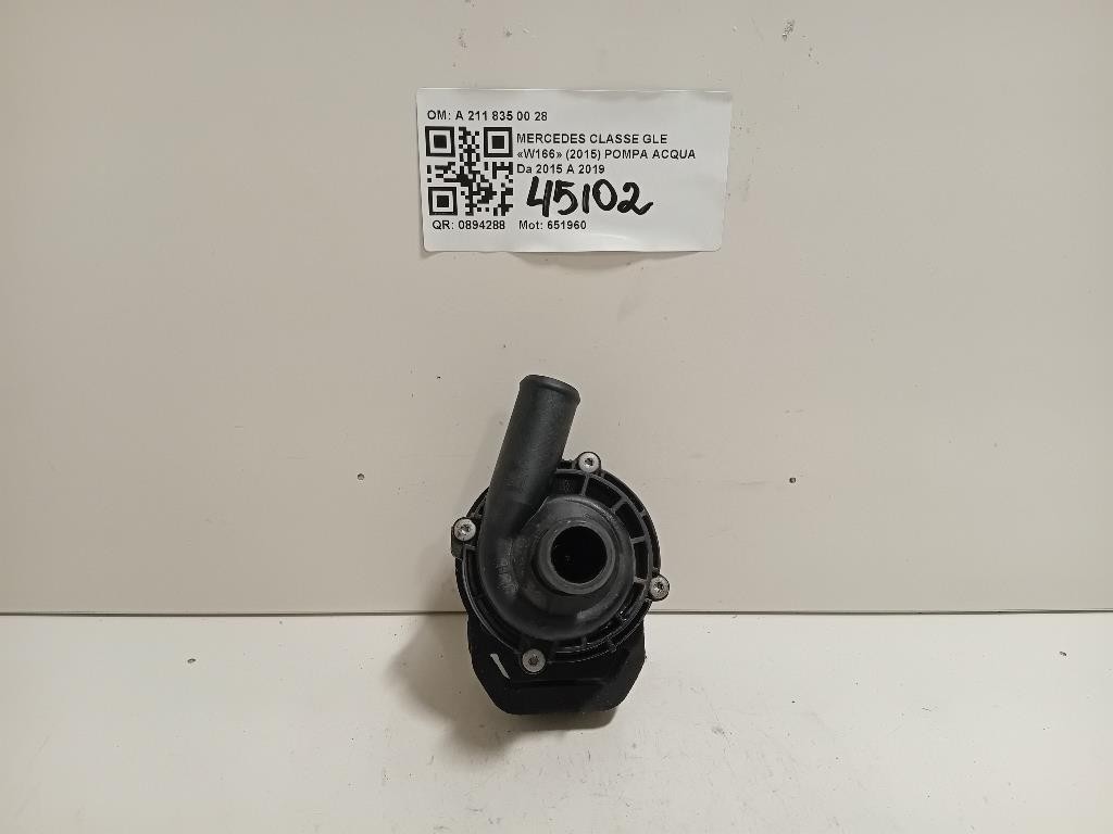Pompa Acqua A 211 835 00 28 Mercedes Classe GLE W166 2015