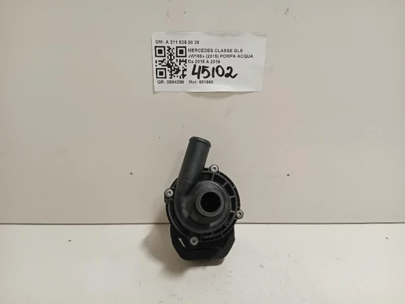 Pompa Acqua A 211 835 00 28 Mercedes Classe GLE W166 2015