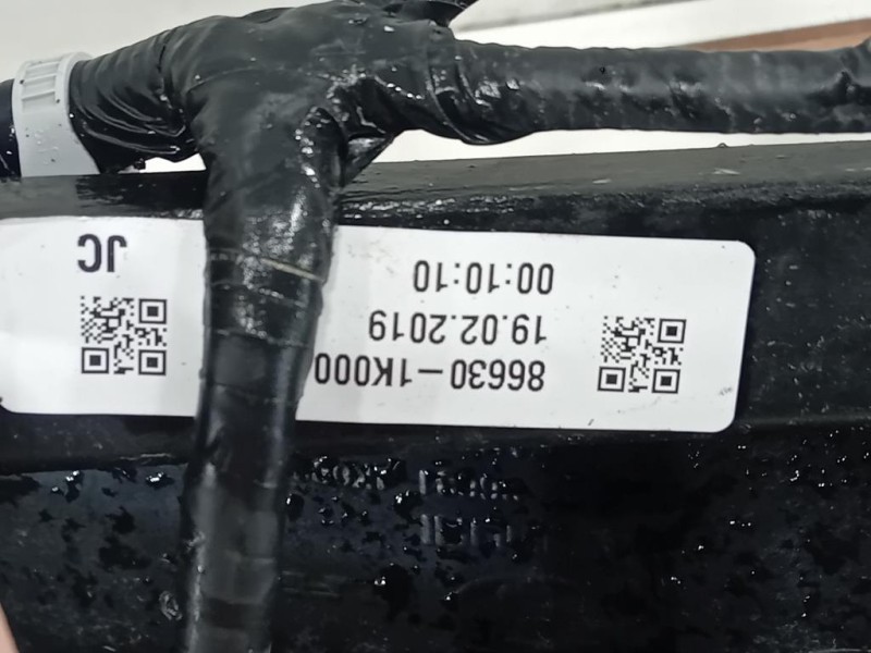 Traversa Paraurti POST 866301K000 Hyundai IX20 2015