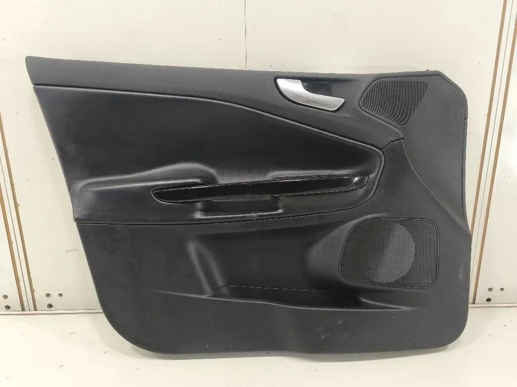 Pannello Rivestimento Porta ANT SX PANNELLO RIVESTIMENTO PORTA ANT SX Alfa Romeo Giulietta 2010