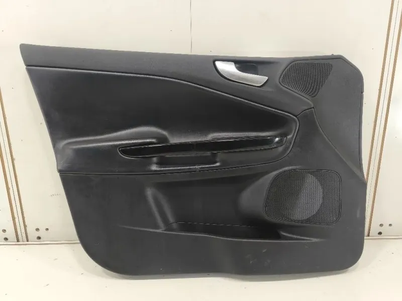 Pannello Rivestimento Porta ANT SX PANNELLO RIVESTIMENTO PORTA ANT SX Alfa Romeo Giulietta 2010