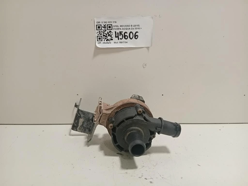 Pompa Acqua 0 392 023 219 Opel Movano B 2010