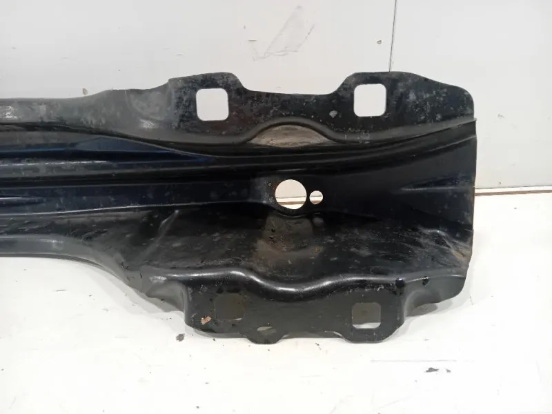 Traversa Paraurti POST T2H1134 Jaguar XE 2015