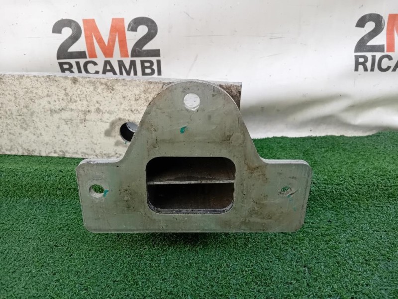 Traversa Paraurti POST K68243701AA Jeep Compass III 2017