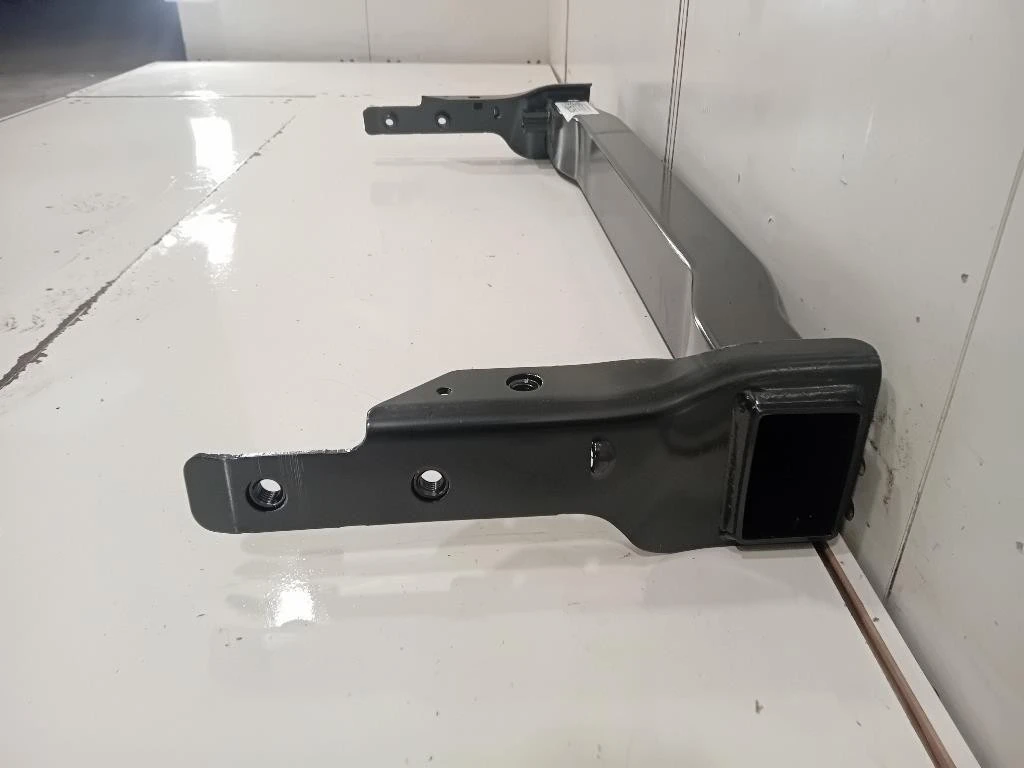 Traversa Paraurti POST 68249131AA Jeep Compass III 2017