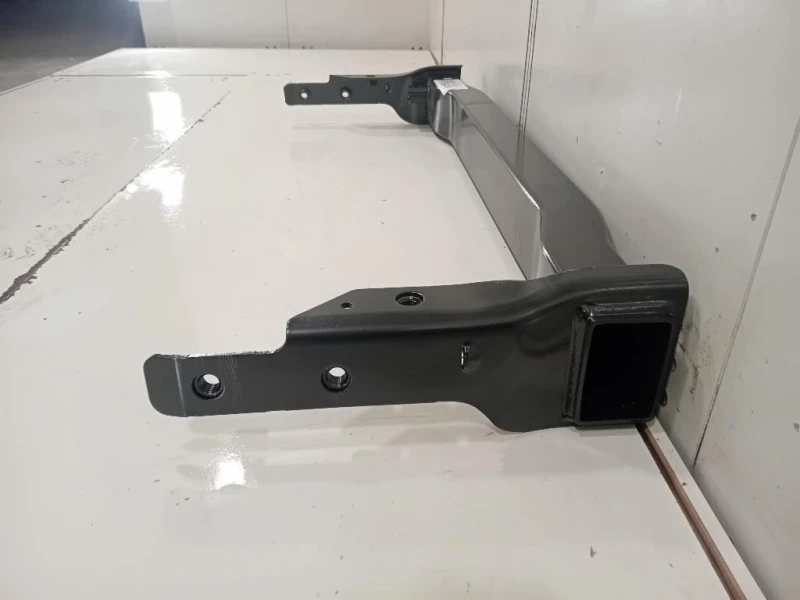 Traversa Paraurti POST 68249131AA Jeep Compass III 2017