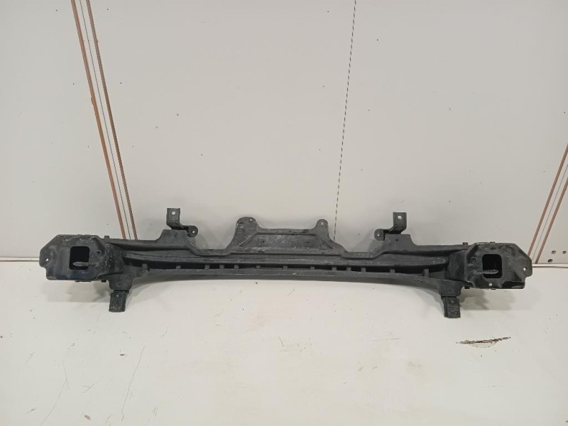 Traversa Paraurti POST 86631-H8410 Kia Stonic 2017