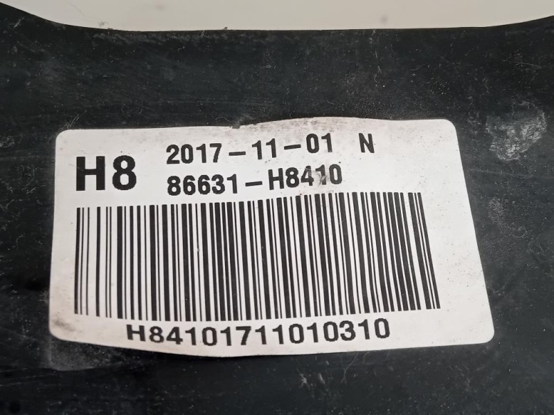 Traversa Paraurti POST 86631-H8410 Kia Stonic 2017