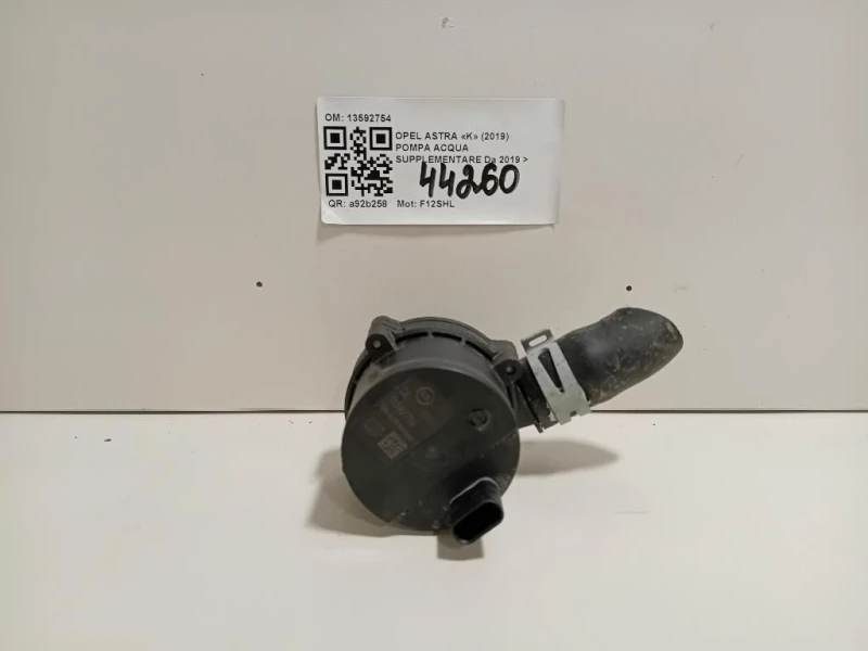 Pompa Acqua Supplementare 13592754 Opel Astra K 2019