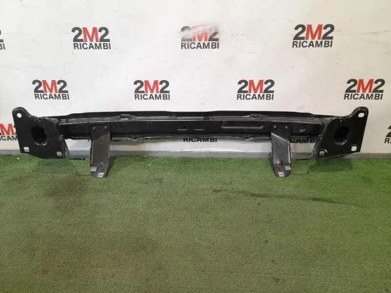 Traversa Paraurti POST FK7217906AE Land Rover Discovery V Sport 2015