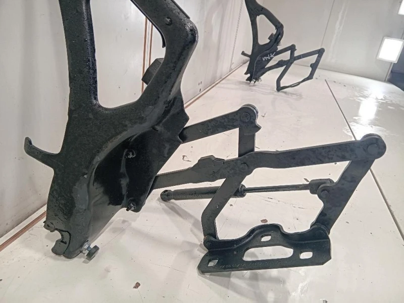 Barra Rinforzo Tetto POST BARRA RINFORZO TETTO POST Mercedes Classe SLK R171 2008