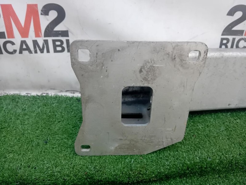 Traversa Paraurti POST LR066891 Land Rover Range Rover Evoque I 2011