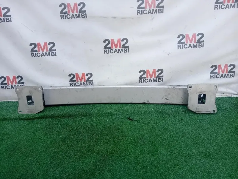 Traversa Paraurti POST LR066891 Land Rover Range Rover Evoque I 2011