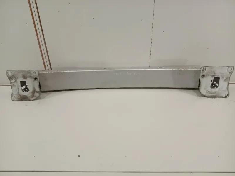 Traversa Paraurti POST LR066891 Land Rover Range Rover Evoque I 2011