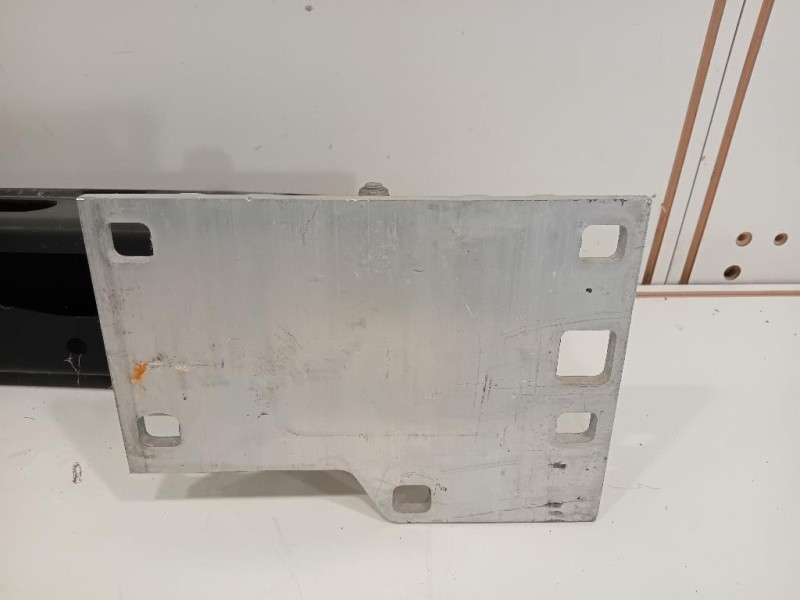 Traversa Paraurti POST LR116875 Land Rover Range Rover Sport III 2014